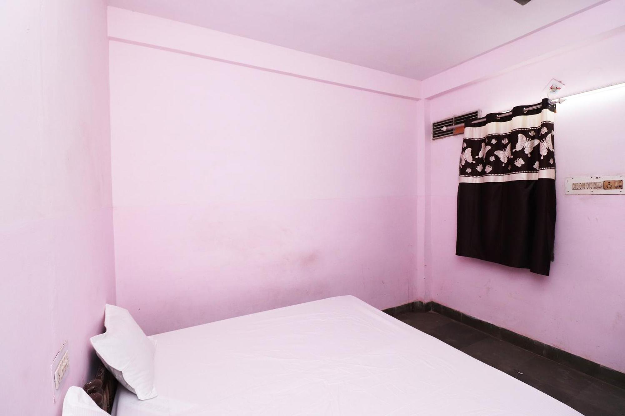 Hotel Kshama Jabalpur Buitenkant foto