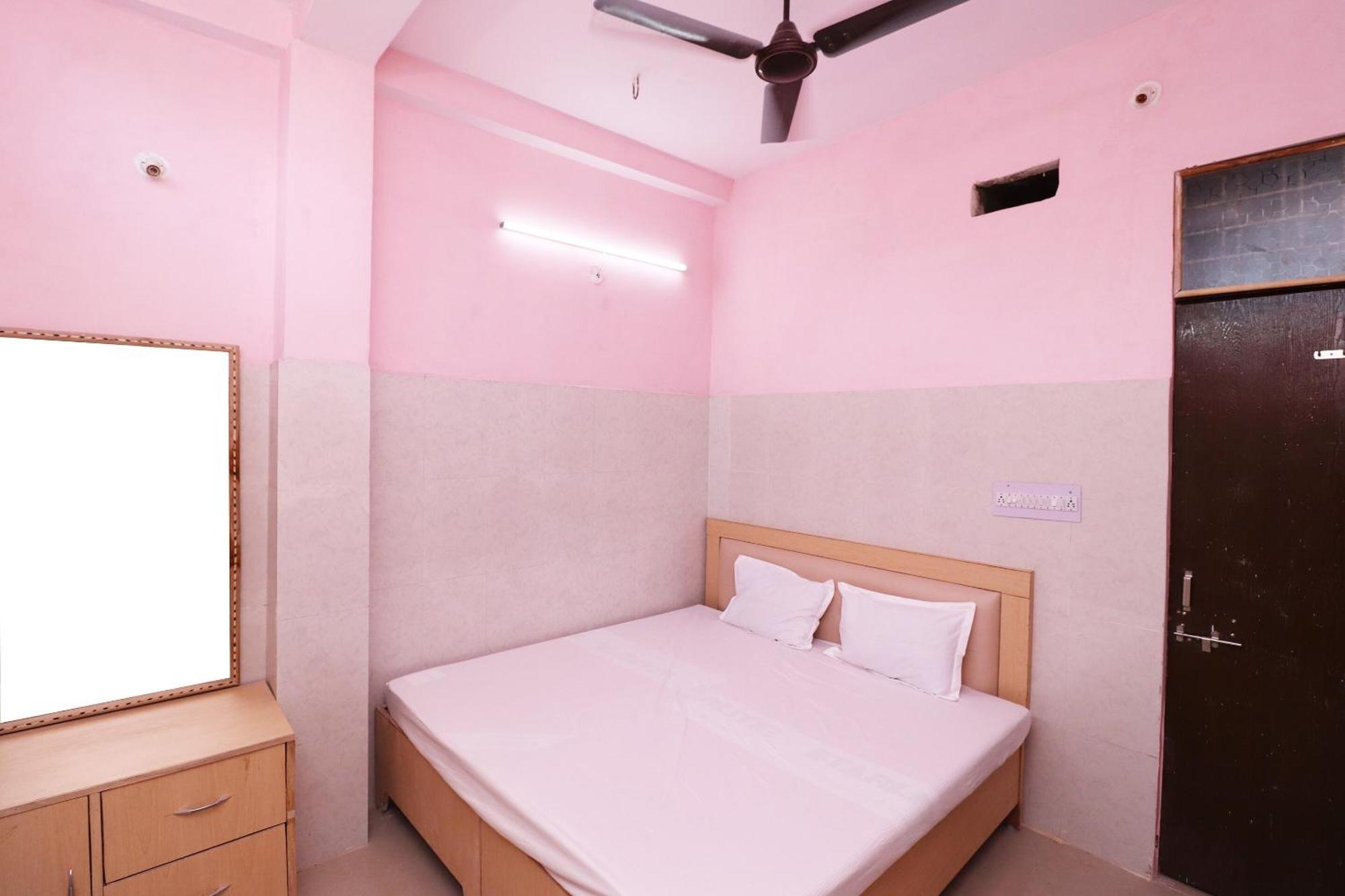 Hotel Kshama Jabalpur Buitenkant foto