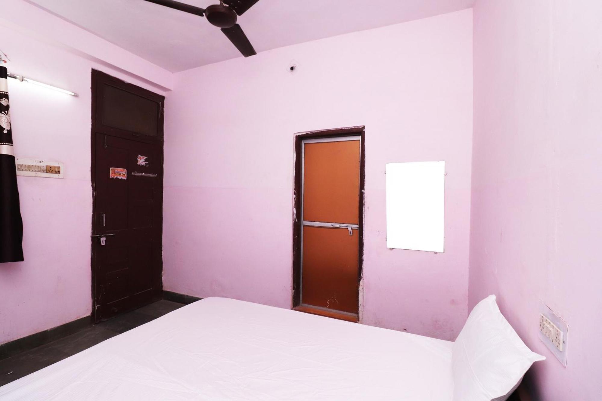 Hotel Kshama Jabalpur Buitenkant foto